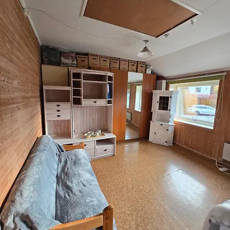 Cozy Close To Centre & Station