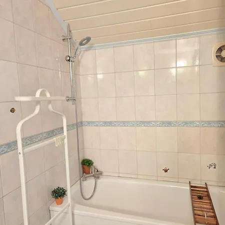 Alloggio in famiglia Cozy Close To Centre & Station *